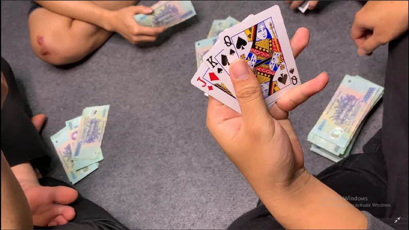 Tham gia chơi bài câu cá trực tuyến rất đơn giản